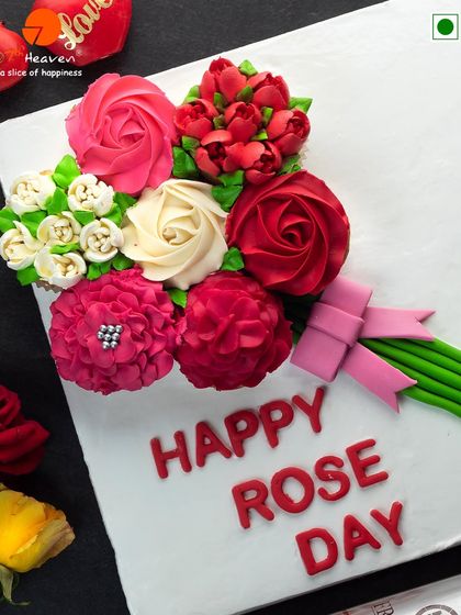Say it with edible roses. Our cupcake bouquet for Rose Day is a beautiful and delicious way to start the week of love, combining the beauty of flowers with the sweetness of cake.