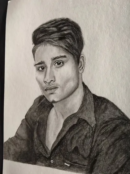 This follower sketch shows a simple, direct gaze. Even in simpler poses, I focus on realistic shading and features.