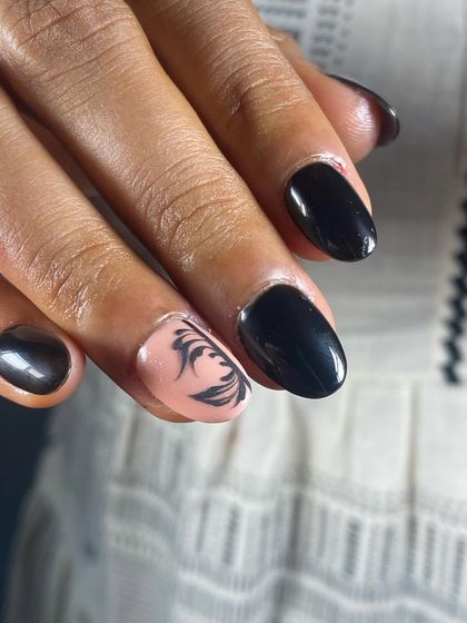 Beyond the Brush: 3D & Sculptural Nail Art photo 11