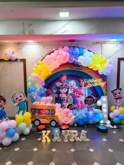 The Cocomelon rainbow setup from a different angle.