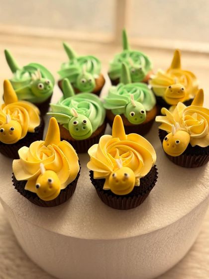 Drishtii Anandd - Custom Cupcakes & Dessert Gifting Custom Themed Cupcakes photo 6