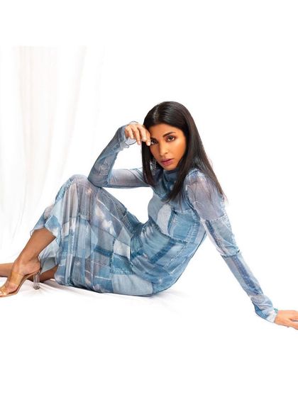 A throwback to a 70s-inspired creative shoot. I styled this patchwork denim-print dress for a relaxed, floor-posed shot that evokes a cool, retro vibe.