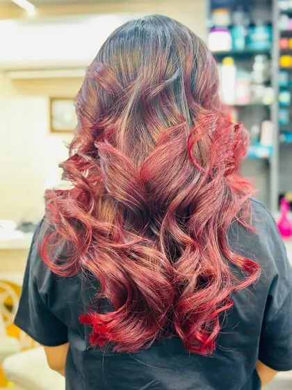 Good red hair definitely helps. These luscious red curls are full of volume, shine, and personality.