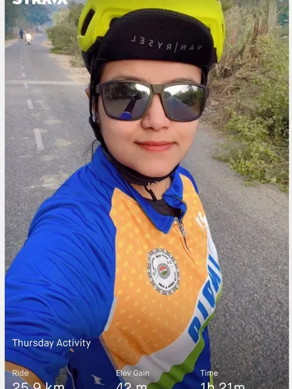 A female member's selfie from a Thursday ride. We don't just ride on weekends.