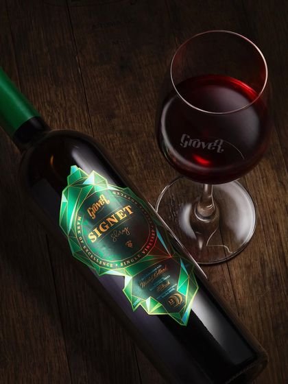 Aged in a 1000-litre Foudre for 12 months, our Signet Shiraz has an intense bouquet and good structure. This exclusive wine is available only at my wineries in Nashik and Nandi Hills.