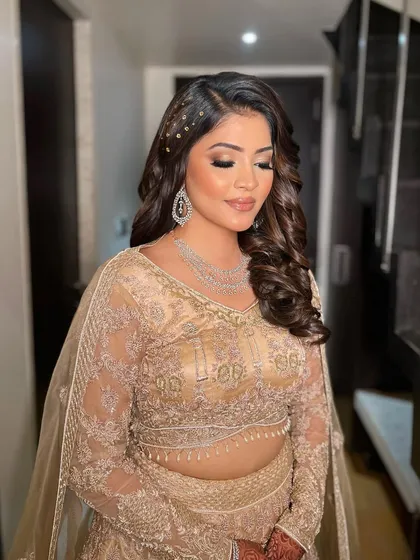 Another shot of Krisha's stunning sangeet makeup, with her eyes closed to highlight the eyeshadow work.
