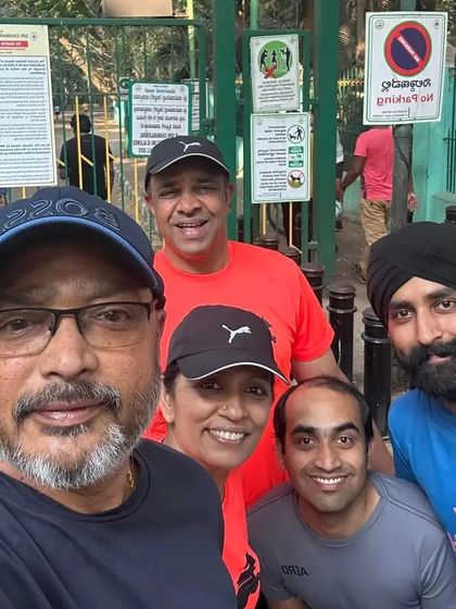 A selfie during a morning run in Cubbon Park. It's always great to bump into friends and leaders from other running clubs. We are all part of one big Bengaluru running family.