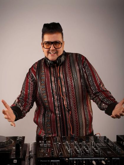 The Artist Behind the Decks photo 22