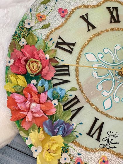 Jashn-e-Kala by Sakshi - Custom Russian Sculpture Decor Custom Wall Clocks photo 37