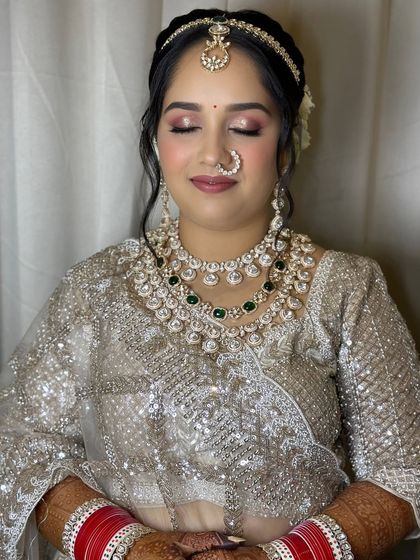 Classic North Indian & Marwadi Brides photo 39