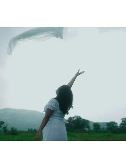 A shot of me in the "Barsa Hai" visualiser, capturing the feeling of freedom and longing.