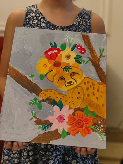 Kicking off the week with this beautiful cheetah painting. My kids' classes focus on learning techniques like blending and layering with acrylics.