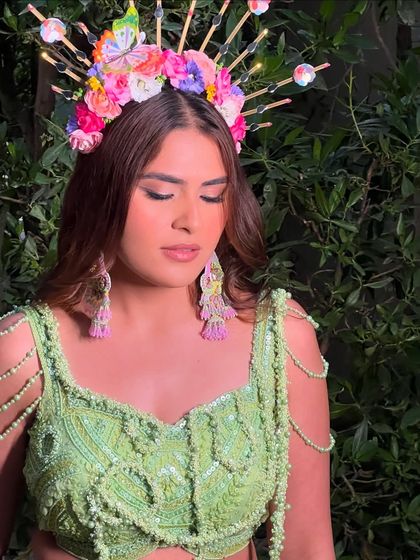 Creative & Themed Party Makeup photo 14