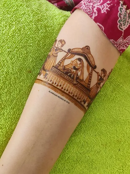The start of another doli scene, this time with the bearers clearly outlined, ready for the intricate details to be filled in.