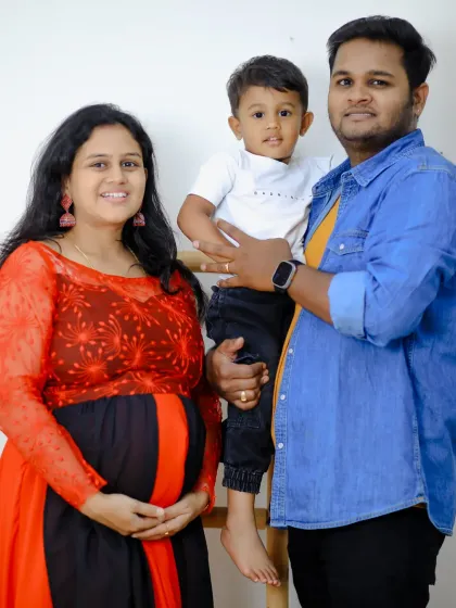 Your maternity shoot is a celebration for the whole family. I love seeing partners and children join in, and my gowns are chosen to look beautiful in group and family portraits.