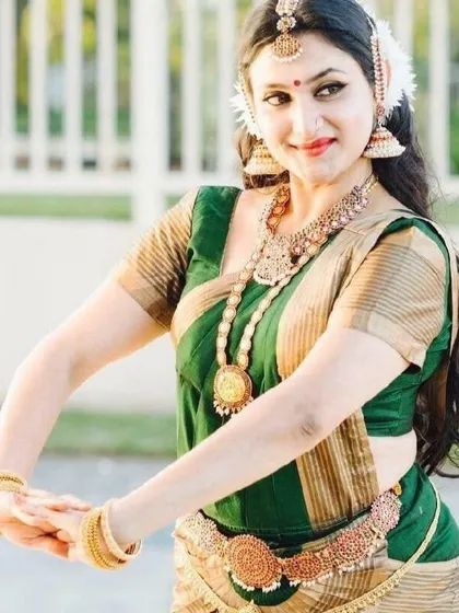 Natya Mayuri Sheila Nair, a celebrated Bharatanatyam dancer from Sydney, Australia. Our network of gurus extends across the globe.