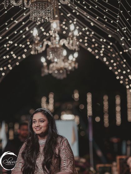 Grand Entrances & Welcomes photo 24