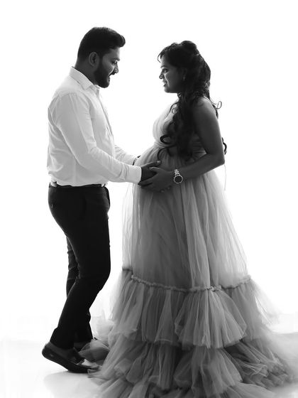 WonderBump Studio - Baby Shower Photography Couples & Family Portraits photo 42