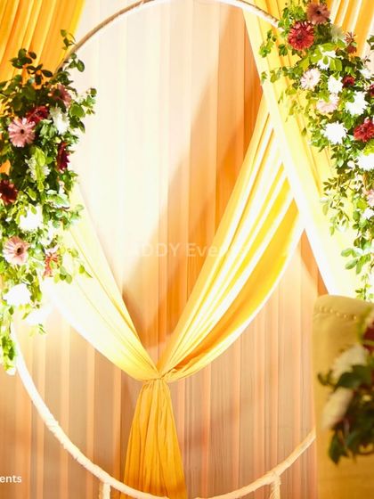 Vibrant & Festive Gatherings photo 6