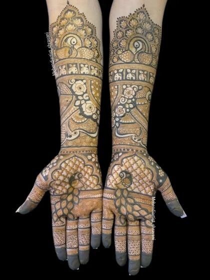 Intricate Hand & Arm Designs photo 5