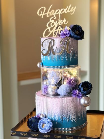 L'amour Sugar - Bespoke & Designer Cakes Wedding & Engagement Spectacles photo 28