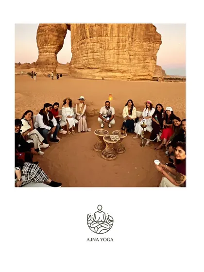 Our Sangat gathered near the iconic Elephant Rock in Al-Ula. Sharing these incredible sights and creating memories together in such a powerful place is a beautiful part of the retreat experience.