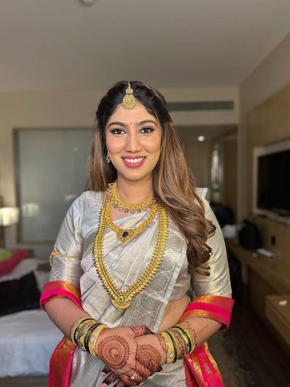 Flowing Waves & Curls photo 118