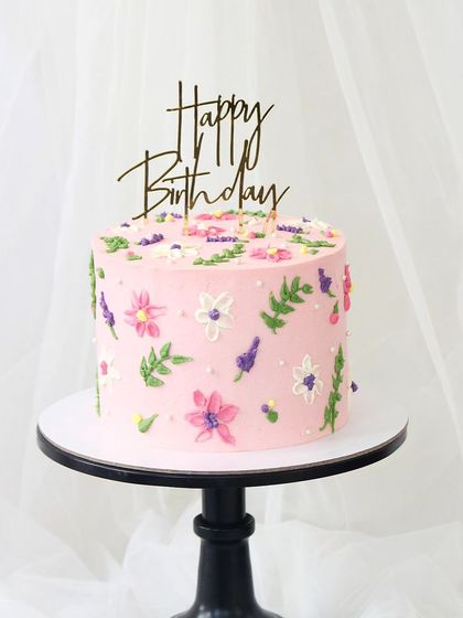 Cake in the Box - Custom Themed Cakes Elegant Floral & Simple Delights photo 8