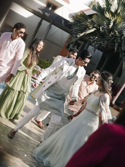 Nrityaatma - Wedding & Sangeet Choreography Daytime Celebrations: Haldi & Mehendi photo 4