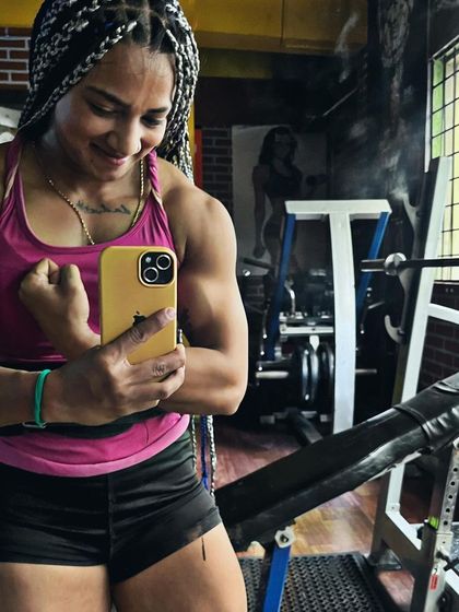 Chitra Purushotham - Bodybuilding Competition Coaching The Grind: In the Gym photo 15