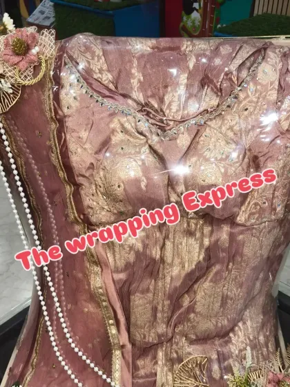 For the Bride: Lehenga & Saree Packing photo 15