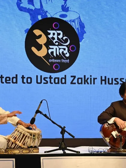 A powerful tribute concert, '3 Sur 3 Taal', dedicated to the memory of the great Ustad Zakir Hussain. It was an honor to offer my music in remembrance of a true legend.