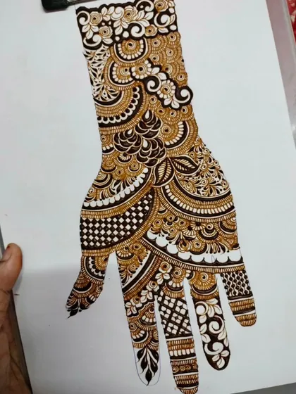 A full view of the same detailed practice design. This is the kind of complex layout we break down step-by-step in my bridal course.