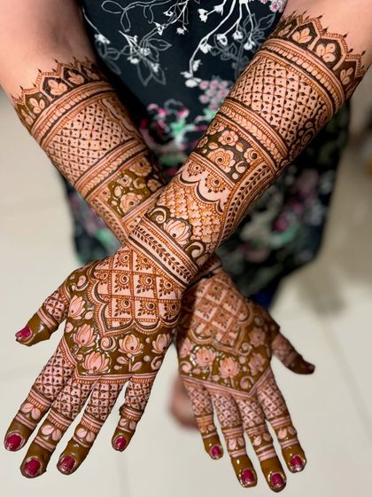 Mitali - Bridal Mehendi Full Bridal Mehendi (Hands) photo 42