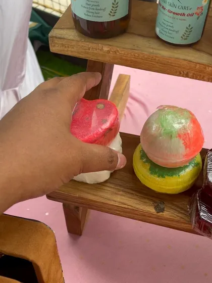 (Duplicate of 40) It's always fun to see customers, especially little ones, get excited about choosing their favourite bath bomb.