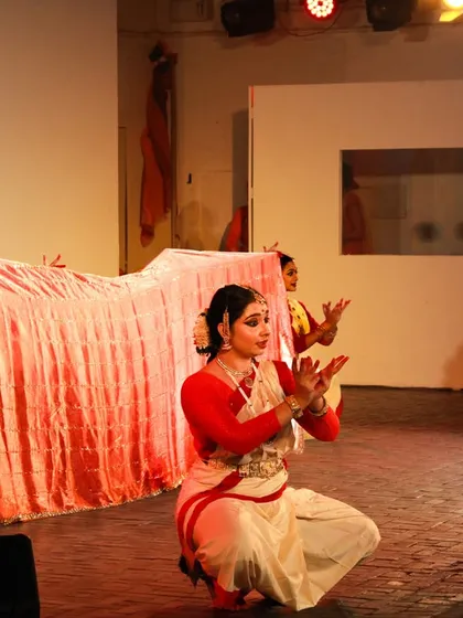 My students performing a sequence from 'Mix & Match' at the Triveni Kala Sangam Amphitheatre. The use of fabric as a prop is central to this production, creating dynamic visual patterns on stage.
