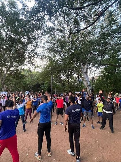 The Quadzfam warming up together before the 2023 Marathon. The energy and support from the group before the run was incredible.