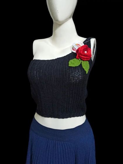 A simple yet elegant one-shoulder top in black. I added a beautiful handmade crochet rose appliqué to the strap for a pop of color and a romantic touch.