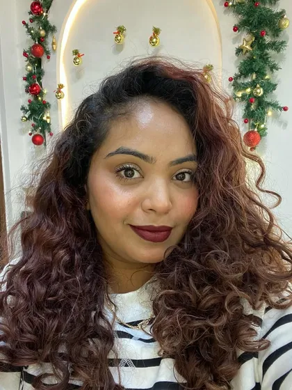 If you're struggling with frizzy curls this winter, you're not alone. It's a common battle, and sometimes the best thing to do is just embrace it. Frizz-free curls are a myth.