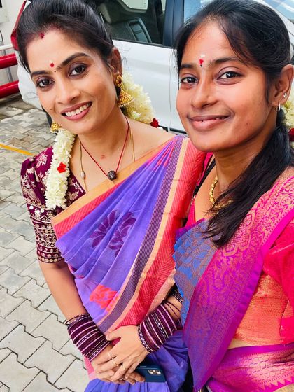 A selfie with a happy client. Her smile is the best compliment I can receive for my work.