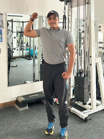 A full-body flex. Hard work pays off.