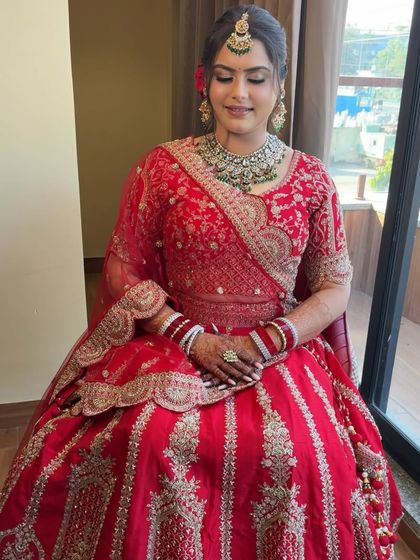 A portrait of poise and elegance. Jagriti looks serene and beautiful, showcasing how a well-executed airbrush makeup application provides a seamless finish that is perfect for wedding photography.