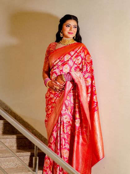 Another shot of my bride in her silk saree, looking beautiful and radiant.