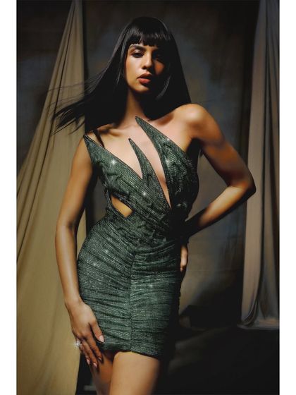 Couture Campaigns: Sculptural Forms photo 29