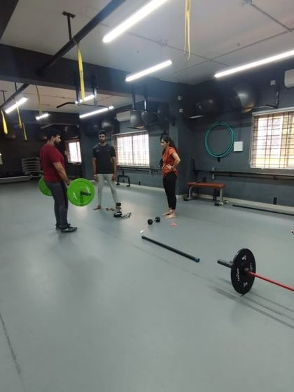 A master trainer supervises as students work with different equipment. This image shows the variety of hands-on learning experiences we provide.