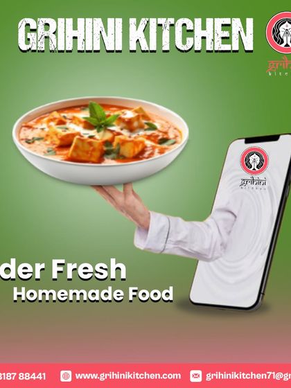 This graphic illustrates the convenience of my service. You can order fresh, homemade food directly from your phone, and I'll deliver it right to you.