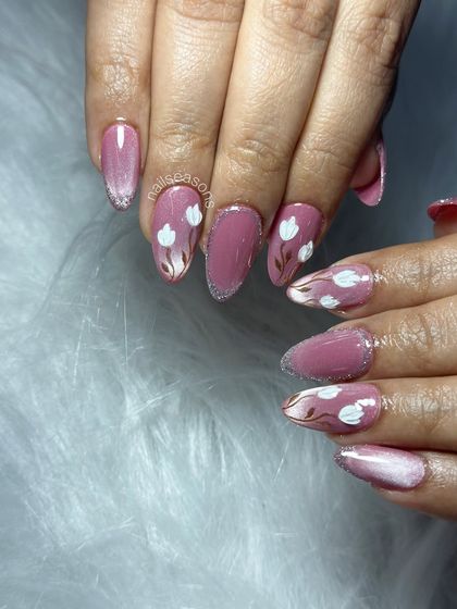 Soft pink glamour with hand-painted white tulips. This design is simple, elegant, and so feminine.