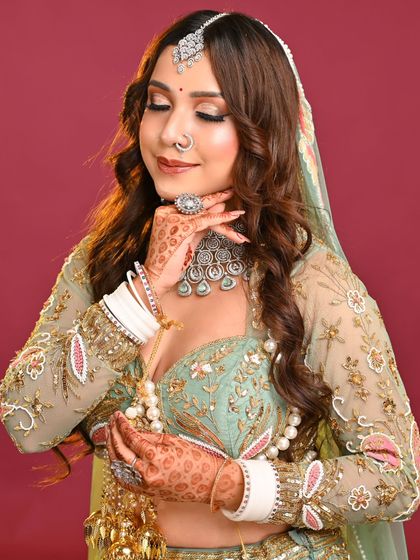 Manveen Kaur - Advanced Pro Makeup Course Student Portfolios: Bridal & Glam Looks photo 21