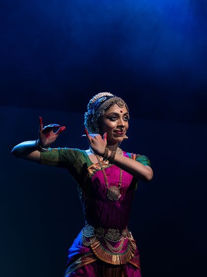 Divya Hoskere - Bharatanatyam Dance Performances Shringara Sharanagati: The Surrender in Love photo 27