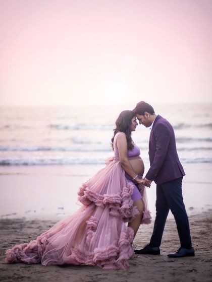 Sunsets & Baby Bumps: Outdoor Maternity photo 3